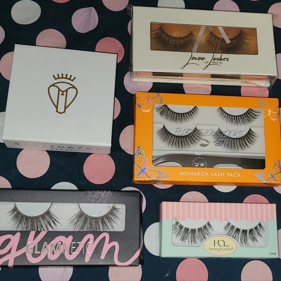 Bundle of Eyelashes Monarch Javaa Battington Glamette House of Lashes